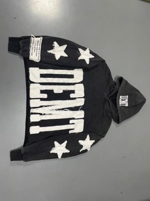 DE MONETA BLACK CROPPED HOODIE